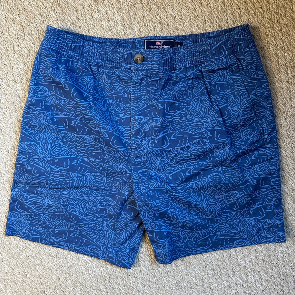 Vineyard Vines Fish Print Shorts Size Medium